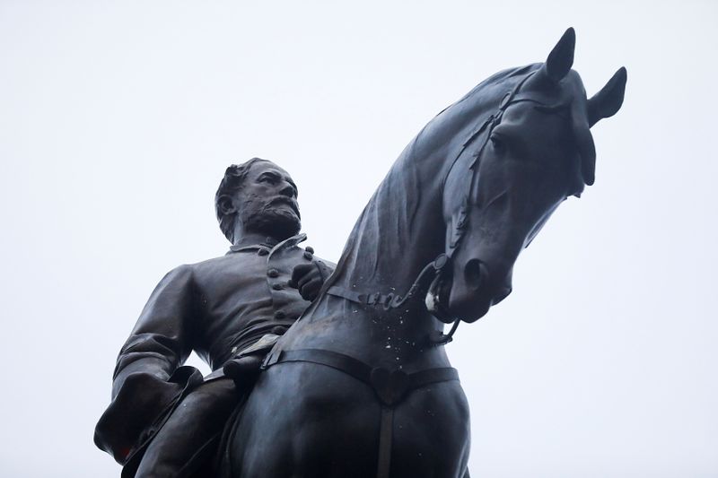 Virginia to take down Robert E. Lee statue on Wednesday