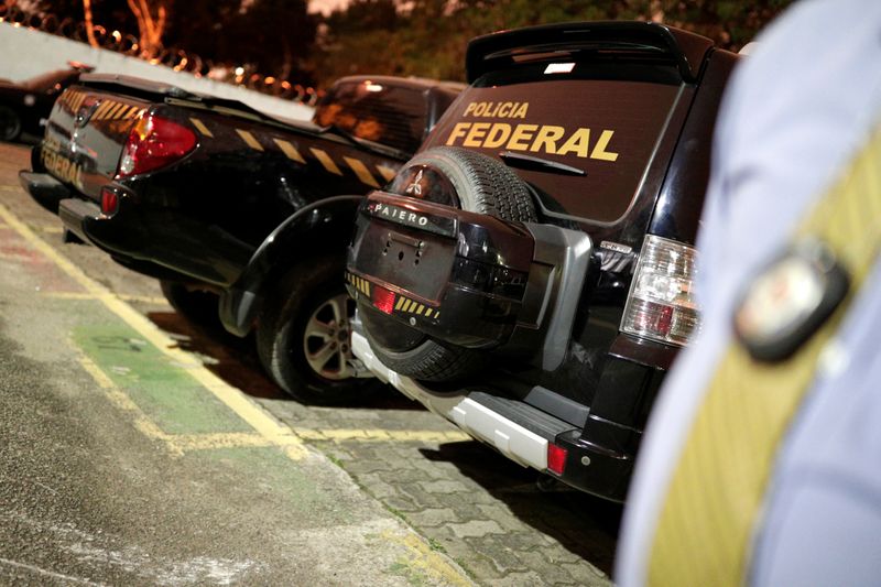 © Reuters. Carro da Polícia Federal 
REUTERS/Nacho Doce