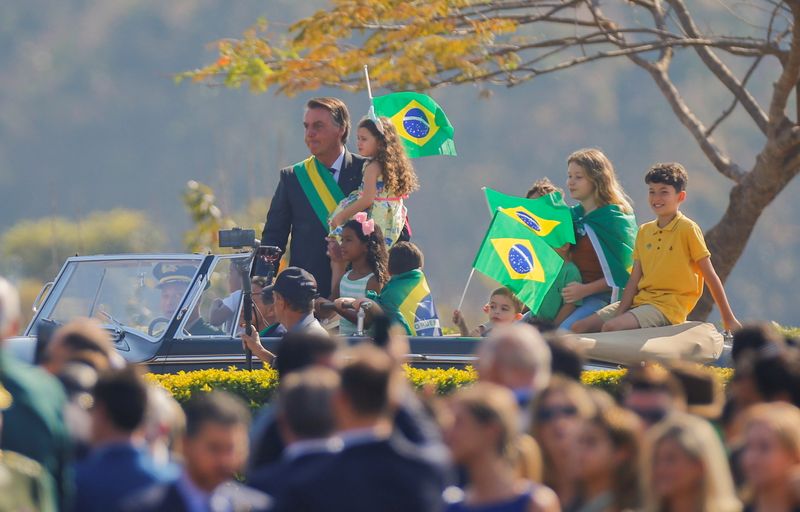 &copy; Reuters. Bolsonaro em cerimônia pelo Dia da Independência, em Brasília
7/7/2021 REUTERS/Adriano Machado