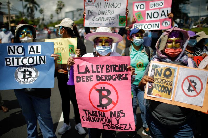 Salvador street protest breaks out against bitcoin adoption