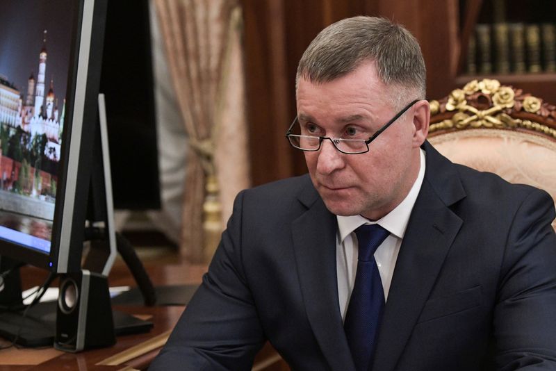 &copy; Reuters. Minister of Civil Defence, Emergencies and Disaster Relief of Russia Yevgeny Zinichev listens to Russian President Vladimir Putin during a meeting in Moscow, Russia December 27, 2019. Sputnik/Aleksey Nikolskyi/Kremlin via REUTERS ATTENTION EDITORS - THIS