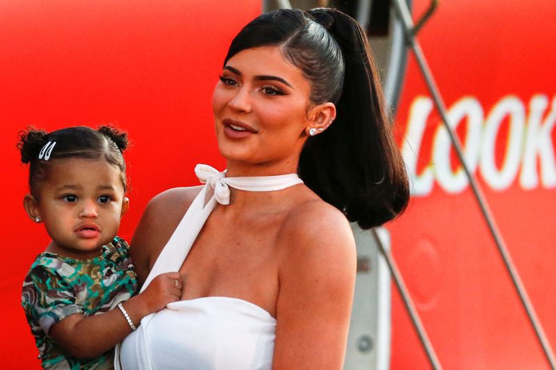 &copy; Reuters. Kylie Jenner e sua filha Stormi Webster em Santa Monica, Califórnia, EUA
27/08/2019 REUTERS/Mario Anzuoni