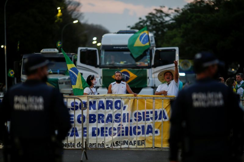 &copy; Reuters. Movimento dos caminhoneiros em Brasília
8/9/ 2021 REUTERS/Adriano Machado