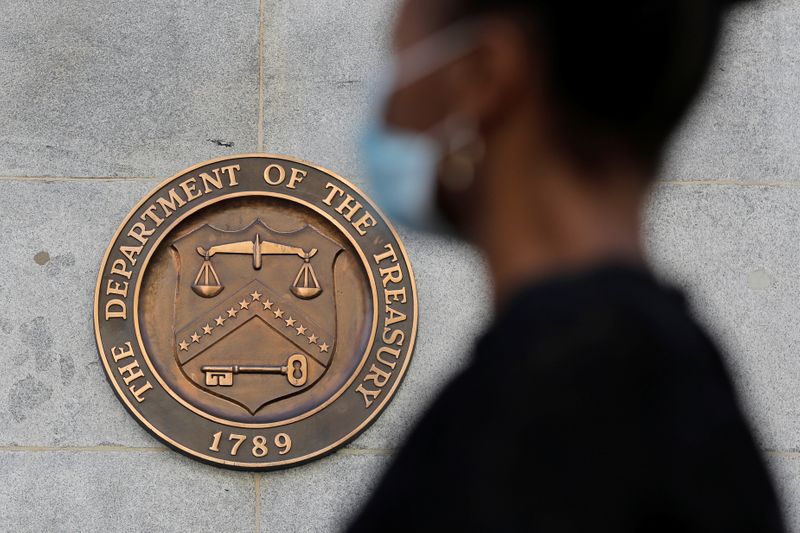 &copy; Reuters. Signage is seen at the United States Department of the Treasury headquarters in Washington, D.C., U.S., August 29, 2020. REUTERS/Andrew Kelly