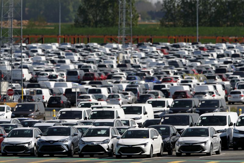 &copy; Reuters. New cars are seen parked at the Toyota Motor Manufacturing France plant as it resumes its operations after five weeks of closure during a lockdown amid the coronavirus disease (COVID-19) outbreak, in Onnaing, France, April 21, 2020.   REUTERS/Pascal Rossi