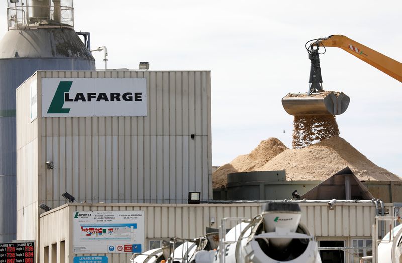 &copy; Reuters. Unidade de cimentos da Holcim
3/09/2020
REUTERS/Charles Platiau