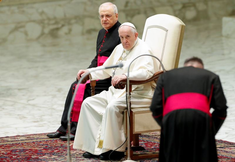 &copy; Reuters. البابا فرنسيس خلال قداس في 8 سبتمبر أيلول 2021. رويترز