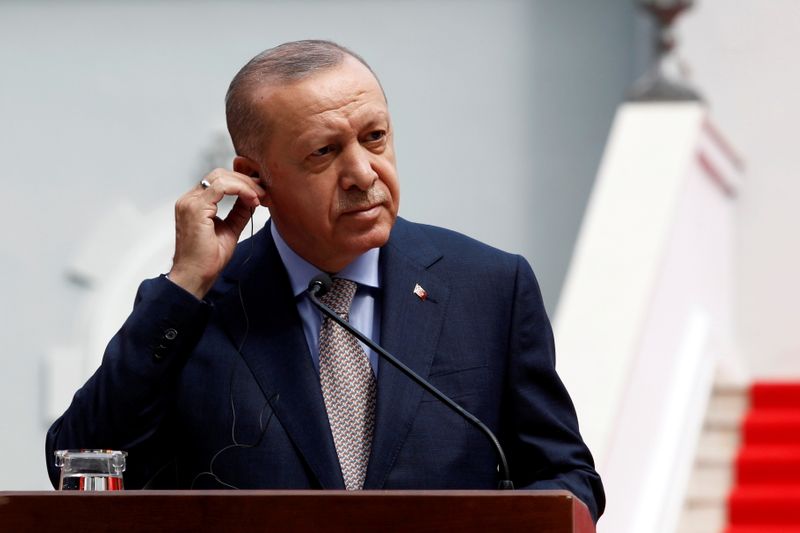 &copy; Reuters. الرئيس التركي رجب طيب أردوغان خلال مؤتمر صحفي في ستنيي بالجبل الأسود يوم 28 أغسطس اب 2021. تصوير:رويترز.