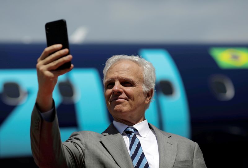 &copy; Reuters. FILE PHOTO: David Neeleman, founder of Azul SA, attends an event to mark the service launch of its new E2-195 planes with Brazil's No. 3 airline Azul SA in Sao Jose dos Campos, Brazil September 12, 2019. REUTERS/Roosevelt Cassio/File Photo