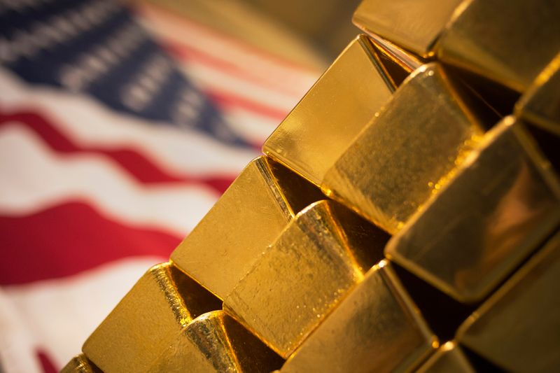 الذهب يرتفع قبيل بيانات التضخم في الولايات المتحدة
