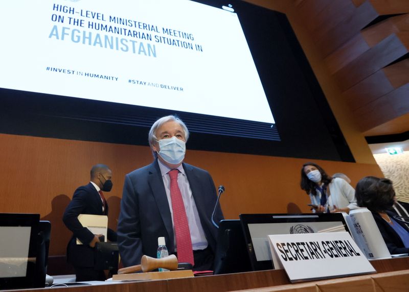&copy; Reuters. Le secrétaire général des Nations unies, Antonio Guterres, a déclaré que la barre d'un milliard de dollars de promesses de dons pour l'Afghanistan avait été franchie lundi lors d'une conférence internationale organisée à Genève. /Photo prise le