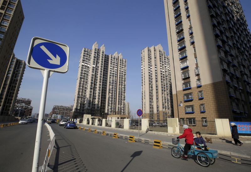 &copy; Reuters. 　９月１５日、中国国家統計局のデータに基づきロイターが算出した８月の主要７０都市の新築住宅平均価格は前月比０．２％上昇と、伸び率は前月の０．３％から鈍化し、８カ月ぶりの低