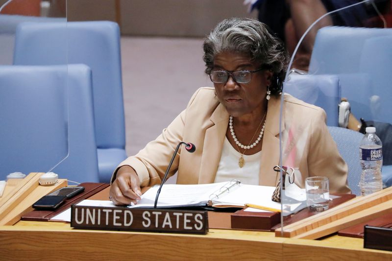 &copy; Reuters. السفيرة الأمريكية لدى الأمم المتحدة ليندا توماس جرينفيلد تتحدث أمام مجلس الأمن الدولي في مقر الأمم المتحدة في مدينة نيويورك يوم 16 أغسطس آب 2