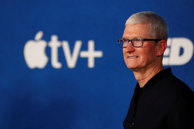 &copy; Reuters. FILE PHOTO: Apple CEO Tim Cook attends the premiere for season two of the television series "Ted Lasso" at Pacific Design Center in West Hollywood, California, U.S. July 15, 2021.    REUTERS/Mario Anzuoni
