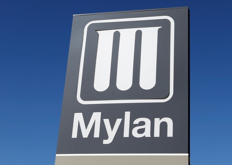 &copy; Reuters. FILE PHOTO: Logo of Mylan Laboratories, a company primarily engaged in the commercialization of generic drugs is pictured in Merignac near Bordeaux, France, September 19, 2019. REUTERS/Regis Duvignau