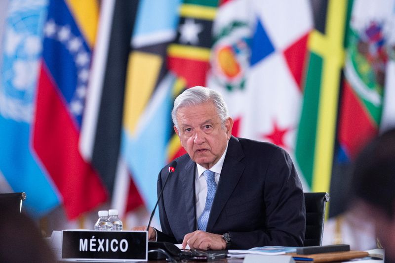 &copy; Reuters. الرئيس المكسيكي أندريس مانويل لوبيز أوبرادور أثناء حضوره قمة مجموعة دول أمريكا اللاتينية والكاريبي في القصر الوطني في مكسيكو سيتي يوم السب