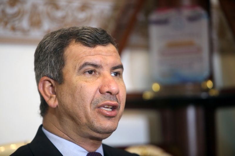 وزير النفط العراقي يتوقع التزام أوبك باتفاق إنتاج النفط في أكتوبر