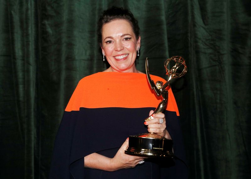 &copy; Reuters. Olivia Colman poses with her Emmy award for Outstanding Lead Actress in a Drama Series, backstage at the Netflix UK Primetime Emmy for "The Crown", in London, Britain, September 20, 2021. REUTERS/Peter Nicholls