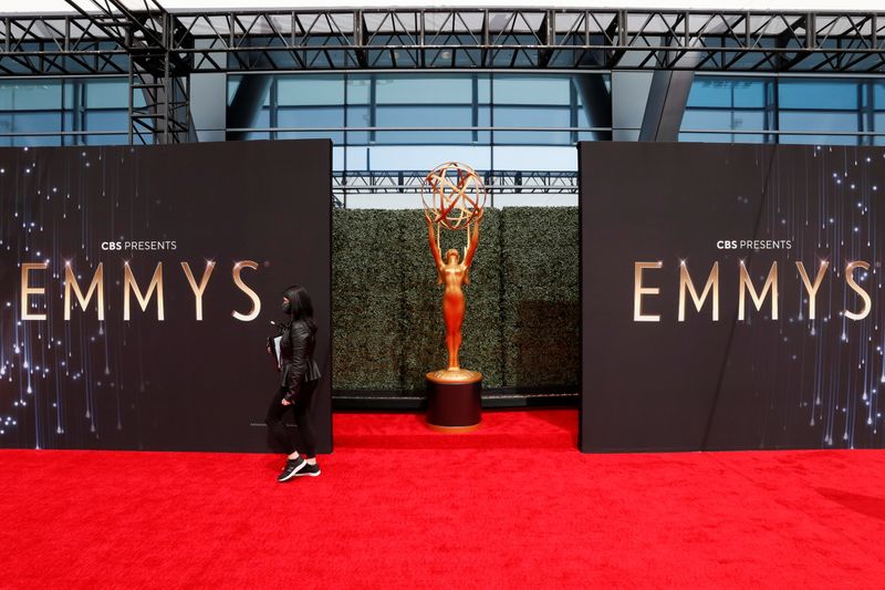 &copy; Reuters. FILE PHOTO: A person walks on the red carpet ahead of the 73rd Primetime Emmy Awards in Los Angeles, U.S., September 19, 2021. REUTERS/Mario Anzuoni