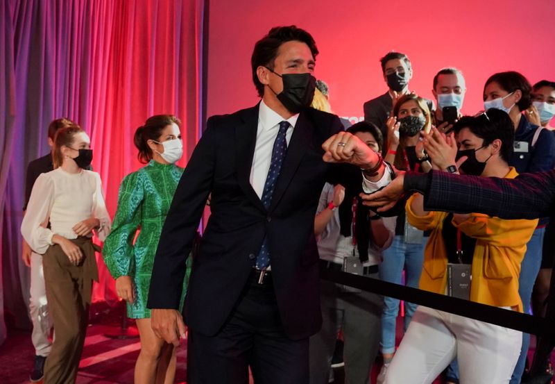 &copy; Reuters. Canada's Liberal Prime Minister Justin Trudeau greets supporters during the Liberal election night party in Montreal, Quebec, Canada, September 21, 2021. REUTERS/Carlos Osorio