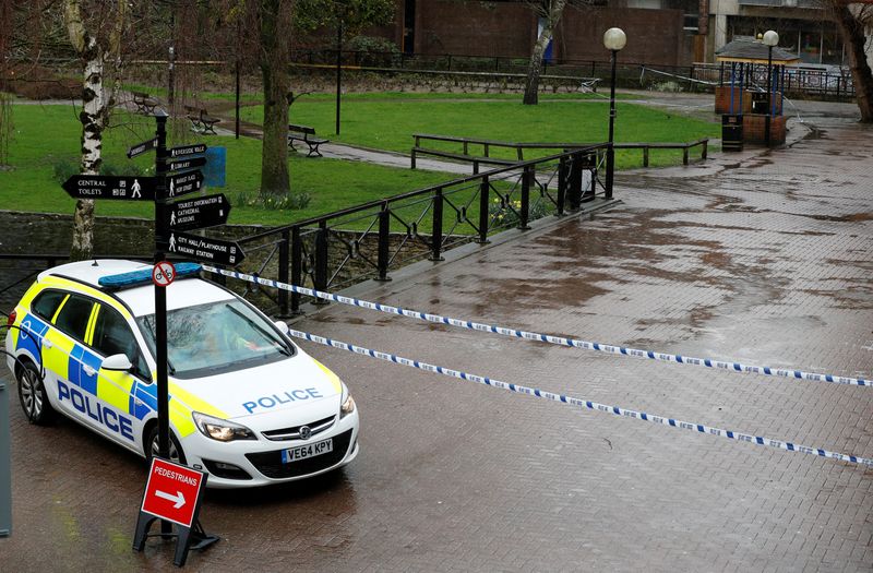 &copy; Reuters. A police vehicle is parked next to cordon tape close to where former Russian intelligence officer Sergei Skripal and his daughter Yulia were found poisoned, in Salisbury, Britain, March 28, 2018. REUTERS/Peter Nicholls