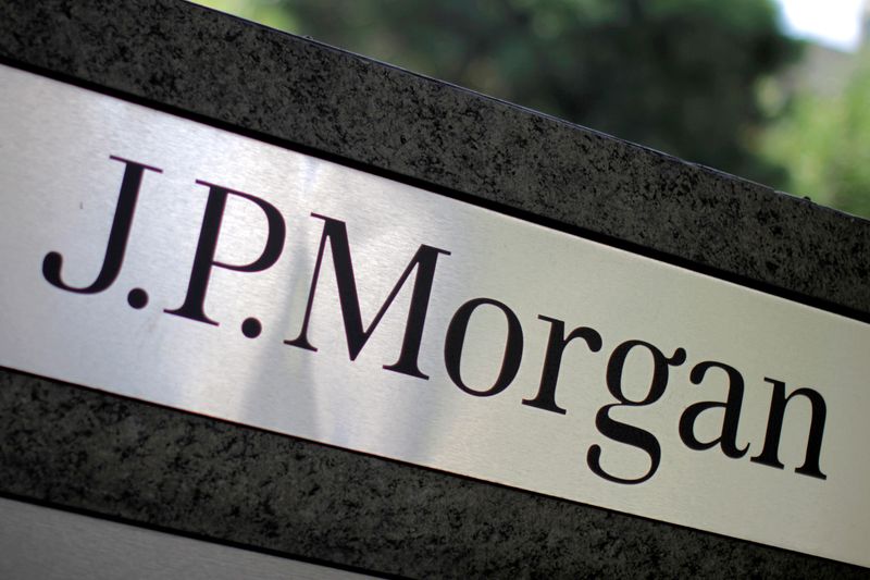 &copy; Reuters. Imagen de archivo del logo de la compañía JPMorgan Chase (JPM) en Los Ángeles, California