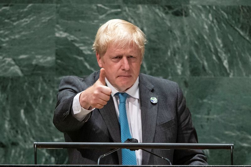 &copy; Reuters. British Prime Minister Boris Johnson gives a thumb up after addressing the 76th Session of the U.N. General Assembly in New York City, U.S., September 22, 2021.  REUTERS/Eduardo Munoz/Pool