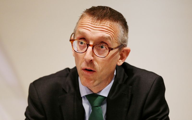 &copy; Reuters. FILE PHOTO: Britain's Deputy Governor for Prudential Regulation and Chief Executive Officer of the Prudential Regulation Authority Sam Woods speaks during the Bank of England's financial stability report at the Bank of England in the City of London, Brita