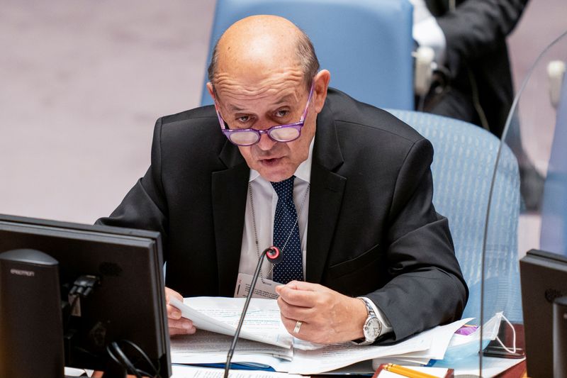 &copy; Reuters. Le ministre français des Affaires étrangères, Jean-Yves Le Drian, a indiqué jeudi dans un communiqué avoir constaté lors d'un entretien avec son homologue américain Antony Blinken que la sortie de crise entre la France et les Etats-Unis "prendrait 