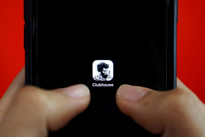 &copy; Reuters. FILE PHOTO: The social audio app Clubhouse is seen on a mobile phone in this illustration picture taken February 8, 2021. REUTERS/Florence Lo/Illustration