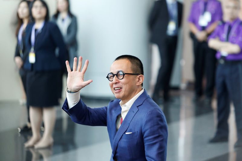 &copy; Reuters. FILE PHOTO: Richard Li, Hong Kong businessman and younger son of tycoon Li Ka-shing, waves as he arrives to vote during the election for Hong Kong's next Chief Executive in Hong Kong, China March 26, 2017.   REUTERS/Bobby Yip