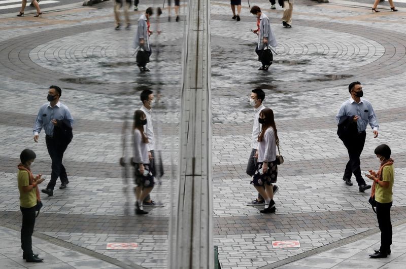 &copy; Reuters. 　９月２４日、東京都は、新たに２３５人の新型コロナウイルス感染が確認されたと発表した。前週金曜日は７８２人だった。東京都で９日撮影（２０２１年　ロイター/Kim Kyung-Hoon）