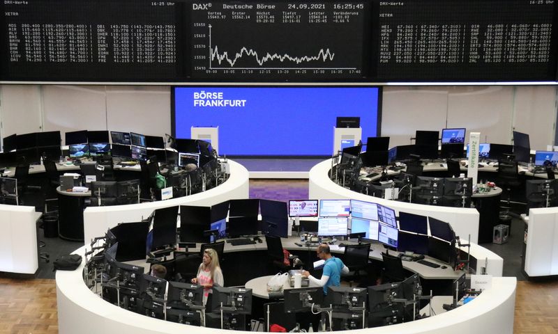 &copy; Reuters. The German share price index DAX graph is pictured at the stock exchange in Frankfurt, Germany, September 24, 2021. REUTERS/Staff