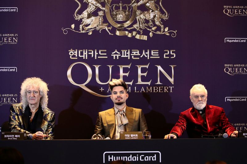 &copy; Reuters. Brian May, Adam Lambert e Roger Taylor, do Queen, durante entrevista coletiva em Seul
16/01/2020 Chung Sung-Jun/Pool via REUTERS 