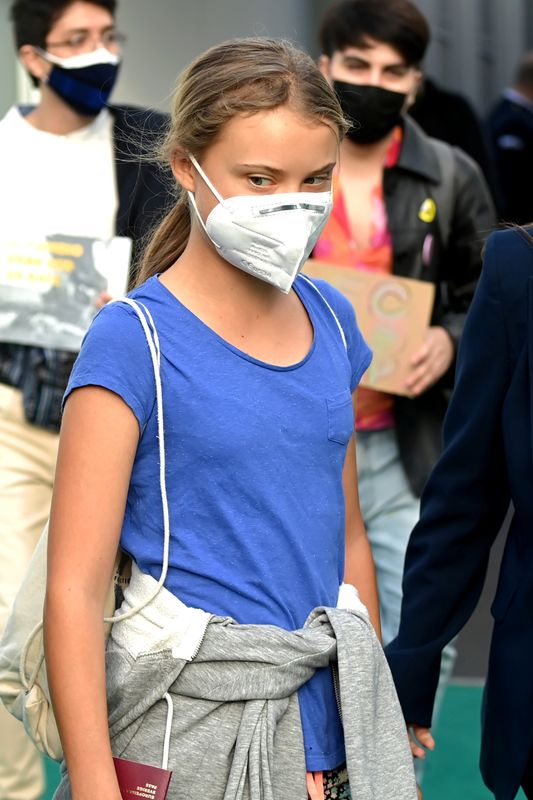 &copy; Reuters. الناشطة الشابة جريتا تونبري المدافعة عن البيئة في ميلان يوم الثلاثاء. تصوير: فلافيو لو سكالزو - رويترز.
