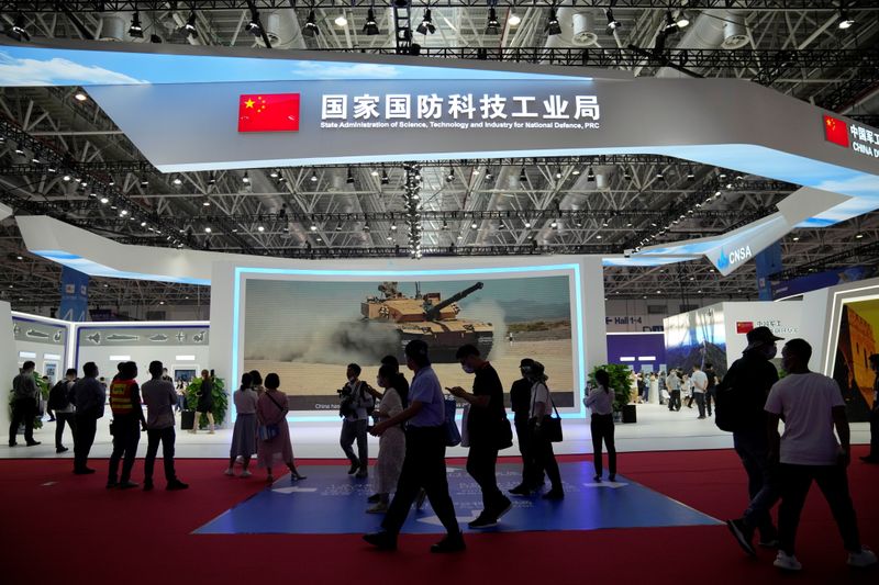 China vaunts air power, civil growth at Zhuhai show