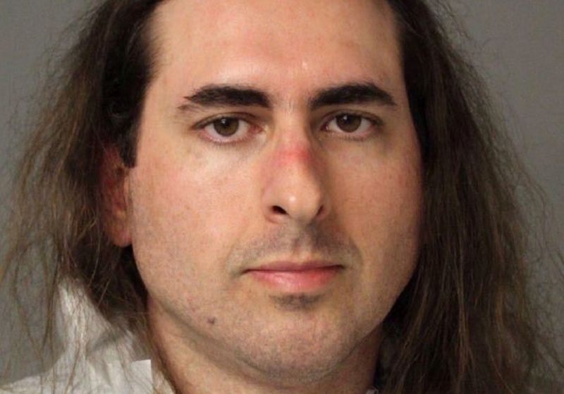 &copy; Reuters. FILE PHOTO: Jarrod Ramos, suspected of killing five people at the offices of the Capital Gazette newspaper office in Annapolis, Maryland, U.S., June 28, 2018 is seen in this Anne Arundel Police Department booking photo provided June 29, 2018.    Anne Arun