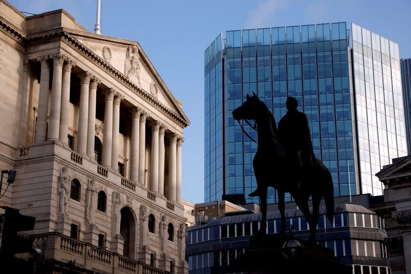 UK mortgage lending resumes after tax break blip
