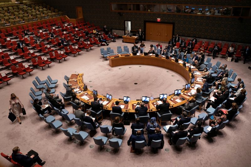 &copy; Reuters. FILE PHOTO: General view of the United Nations Security Council meeting during the 76th Session of the U.N. General Assembly in New York City, U.S. September 23, 2021. John Minchillo/Pool via REUTERS