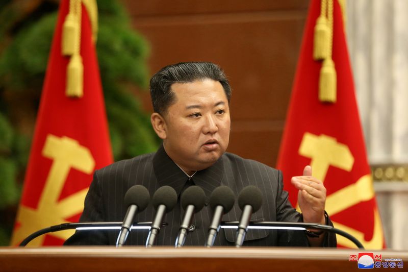 &copy; Reuters. الزعيم الكوري الشمالي كيم جونج أون في صورة نشرتها وكالة الأنباء المركزية الكورية الشمالية يوم 3 سبتمبر أيلول 2021. صورة حصلت عليها رويترز يحظر