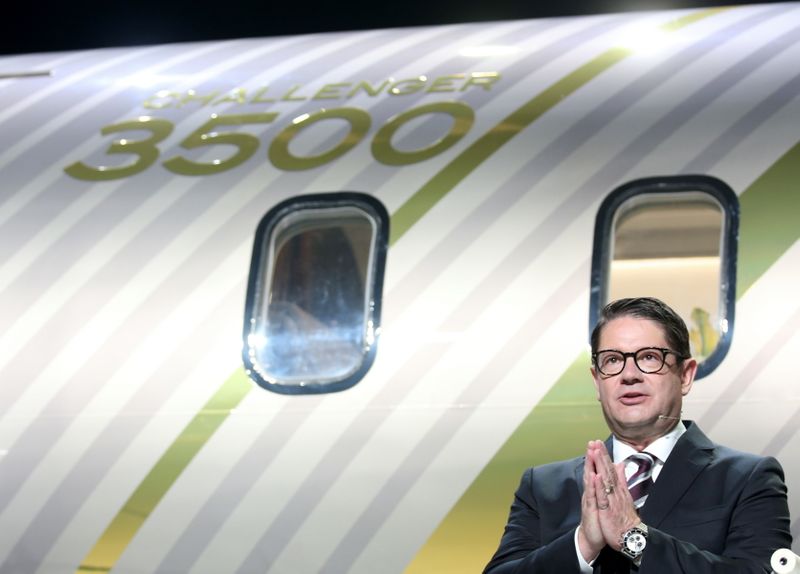 &copy; Reuters. FILE PHOTO: Bombardier Inc. President and Chief Executive Officer Eric Martel unveils a mockup of the company's new Challenger 3500 business jet at a virtual event in Montreal, Quebec, Canada September 14, 2021.  REUTERS/Christinne Muschi