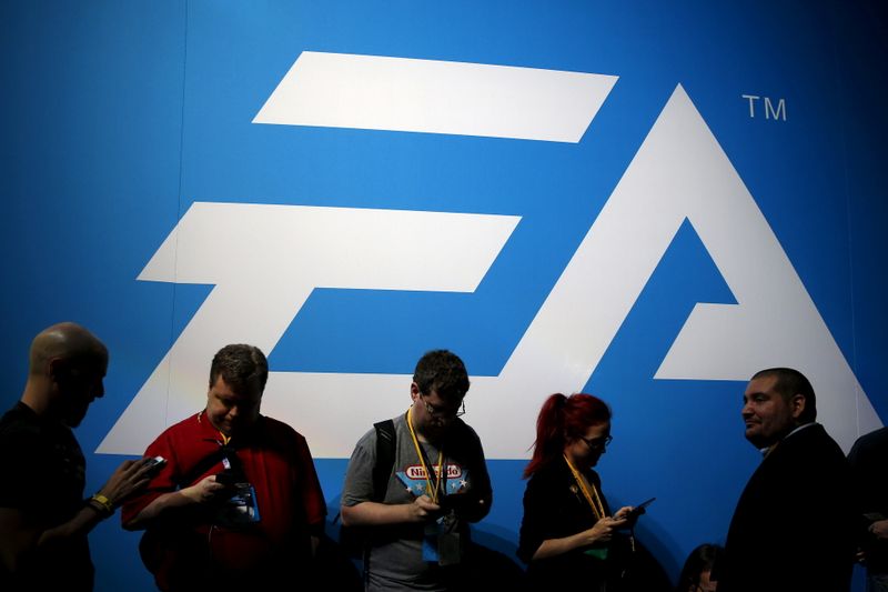 © Reuters. FILE PHOTO: An Electronic Arts (EA) video game logo is seen at the Electronic Entertainment Expo, or E3, in Los Angeles, California, United States, June 17, 2015.   REUTERS/Lucy Nicholson/File Photo