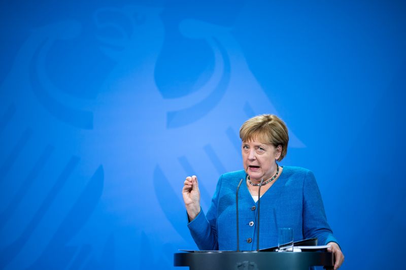 &copy; Reuters. المستشارة الألمانية أنجيلا ميركل تتحدث في برلين يوم 16 سبتمبر أيلول 2021. رويترز