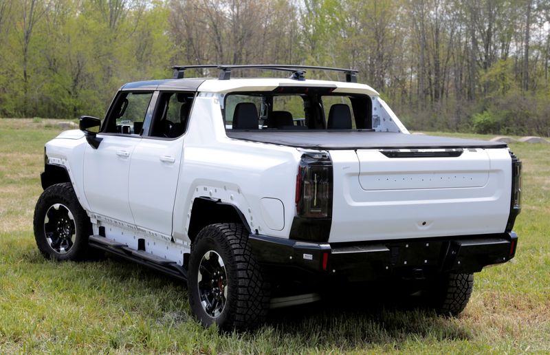 &copy; Reuters. FILE PHOTO: A pre-production version of the GMC Hummer electric pickup is seen in Milford, Michigan, U.S., May 14, 2021.  REUTERS/Rebecca Cook/File Photo