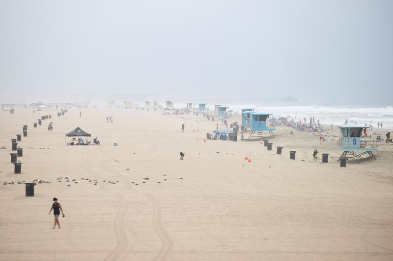 Main oil spill washes ashore in California, killing wildlife By Reuters Main oil spill washes ashore in California, killing wildlife By Reuters Major oil spill washes ashore in California, killing wildlife