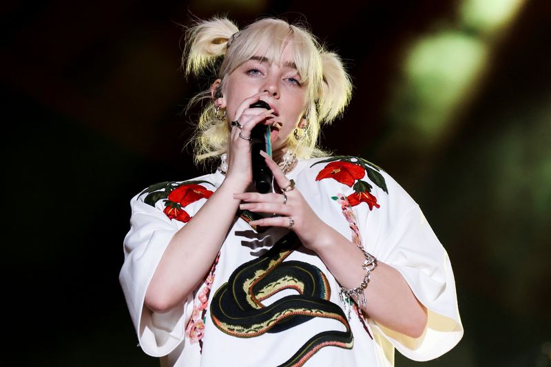 &copy; Reuters. La cantante Billie Eilish se presenta en el escenario del 2021 Global Citizen Live en el Central Park de Nueva York, Estados Unidos. 25 de septiembre, 2021. REUTERS/Caitlin Ochs