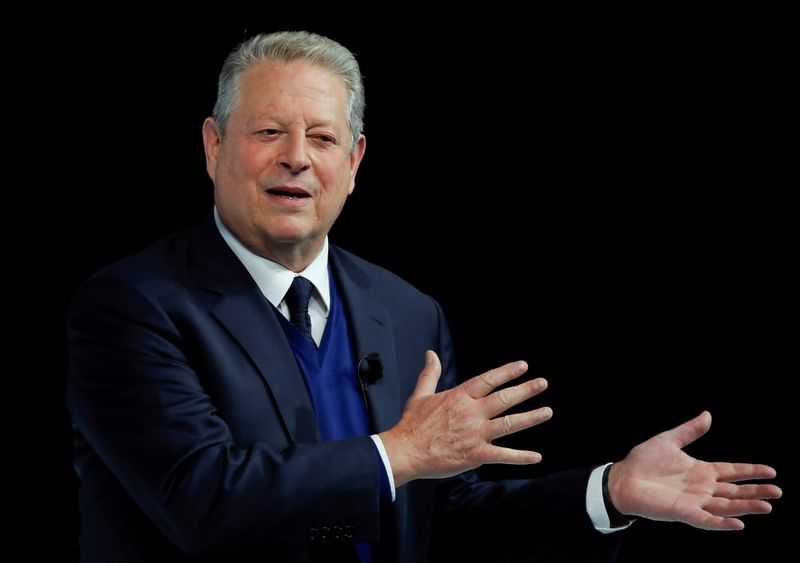 &copy; Reuters. FILE PHOTO: Al Gore, former U.S. Vice President and Climate Reality Project Chairman, gestures as he attends the World Economic Forum (WEF) annual meeting in Davos, Switzerland, January 22, 2019. REUTERS/Arnd Wiegmann