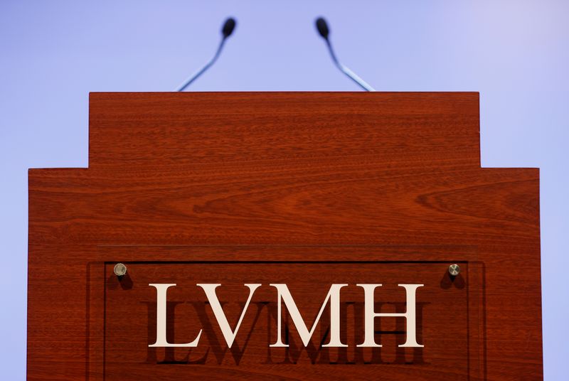 &copy; Reuters. A LVMH luxury group logo is seen prior to the announcement of their 2019 results in Paris, France, January 28, 2020. REUTERS/Christian Hartmann/Files