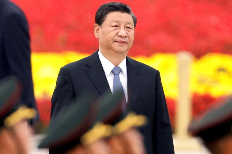&copy; Reuters. FILE PHOTO: Chinese President Xi Jinping arrives for a ceremony at the Monument to the People's Heroes on Tiananmen Square to mark Martyrs' Day, in Beijing, China September 30, 2021. REUTERS/Carlos Garcia Rawlins/File Photo