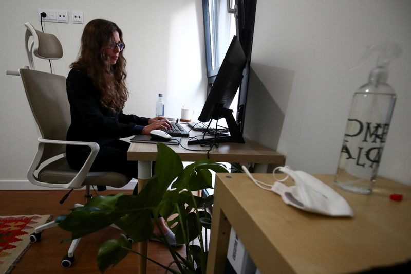 &copy; Reuters. Blanca Lorca wears a casual outfit as she works at her home in Madrid, Spain, September 30, 2021. REUTERS/Sergio Perez